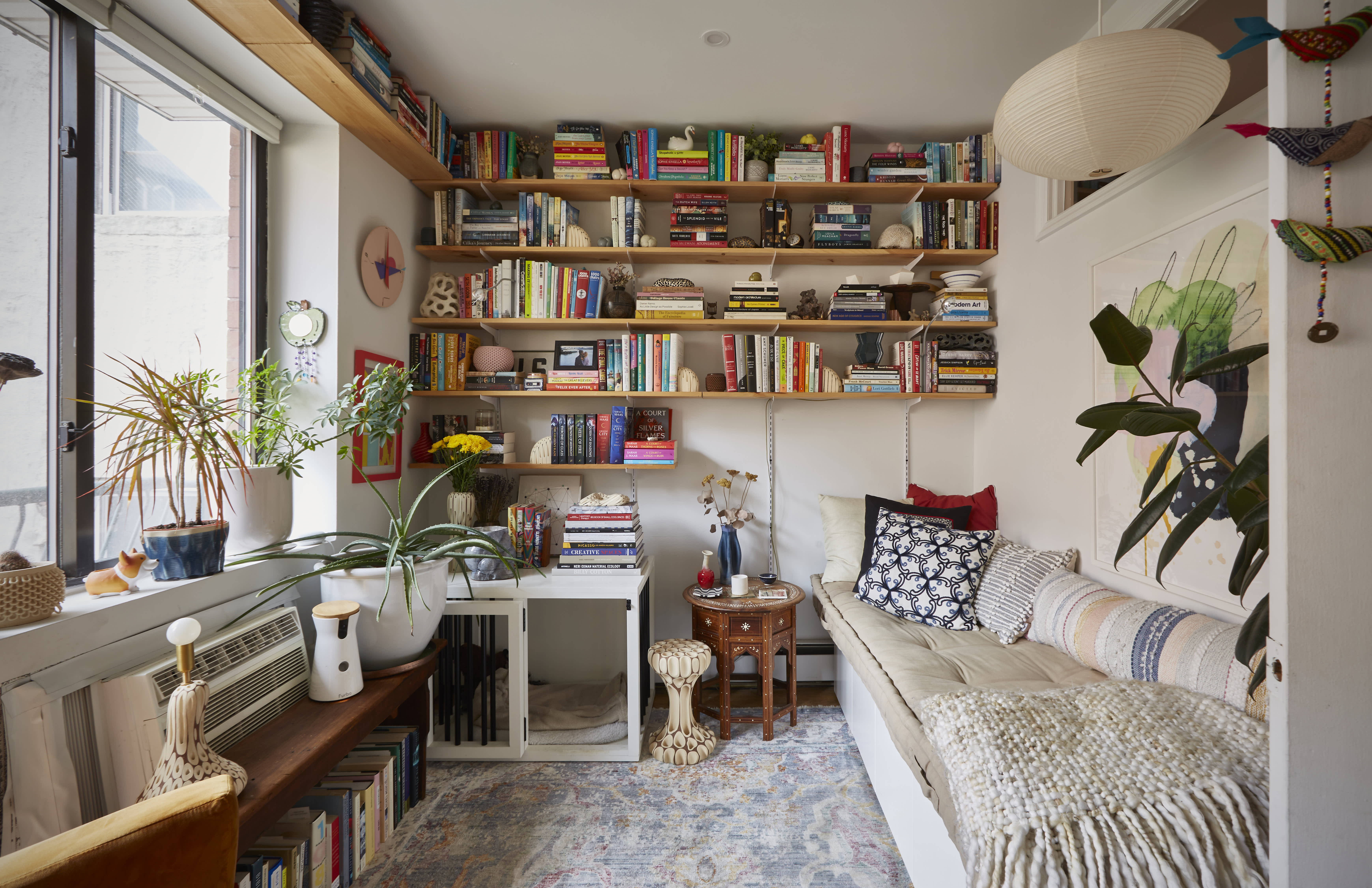 Bohemian bookshelf shop